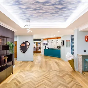4* Hotel Ibis Styles